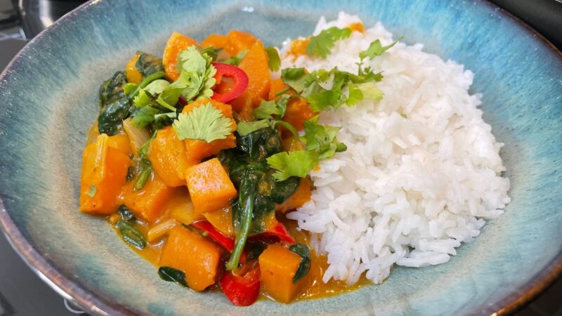 Thai Butternut Squash Red Curry (Curry de Abóbora)