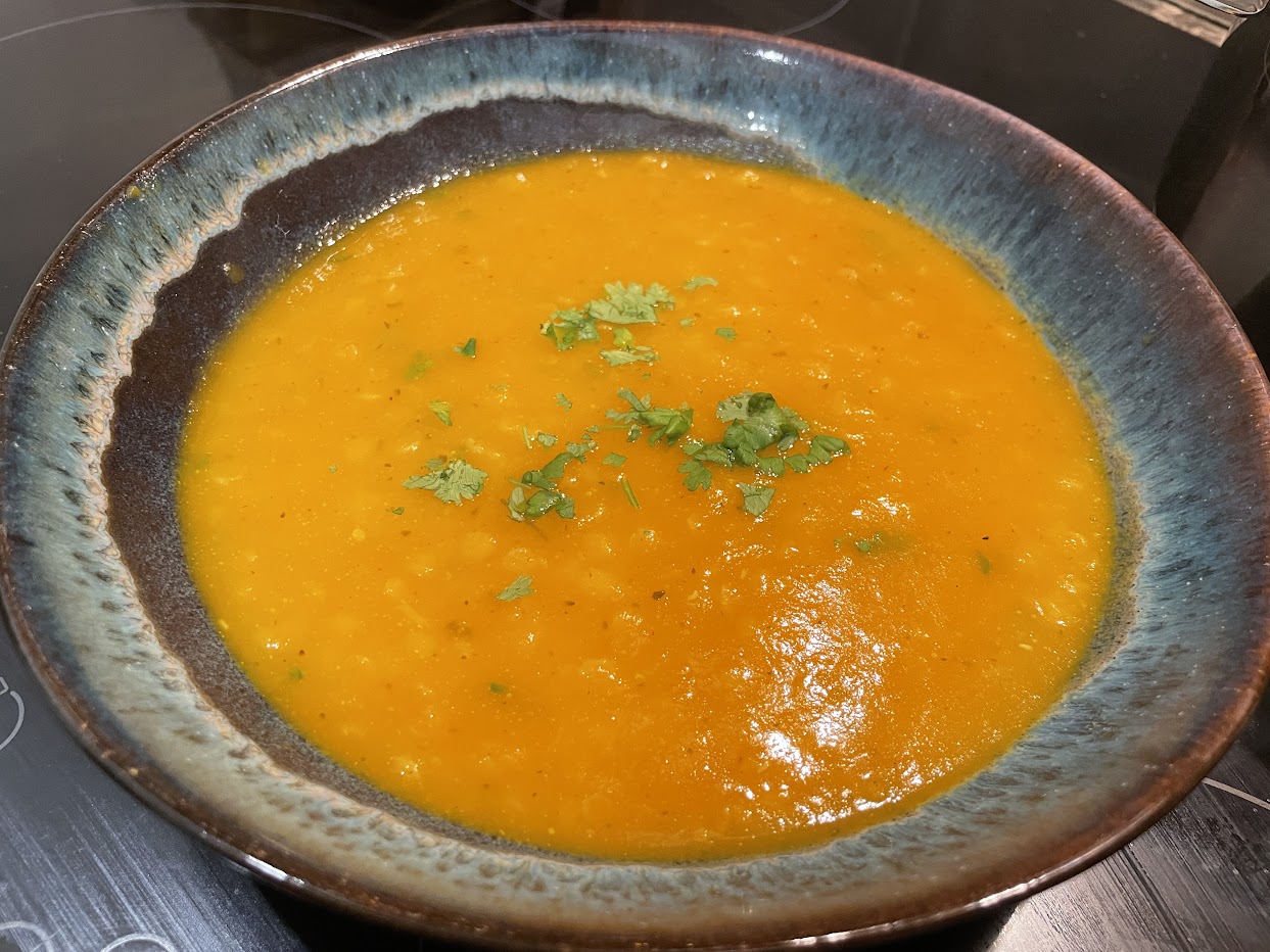 Sopa de Cenoura com Lentilha Vermelha